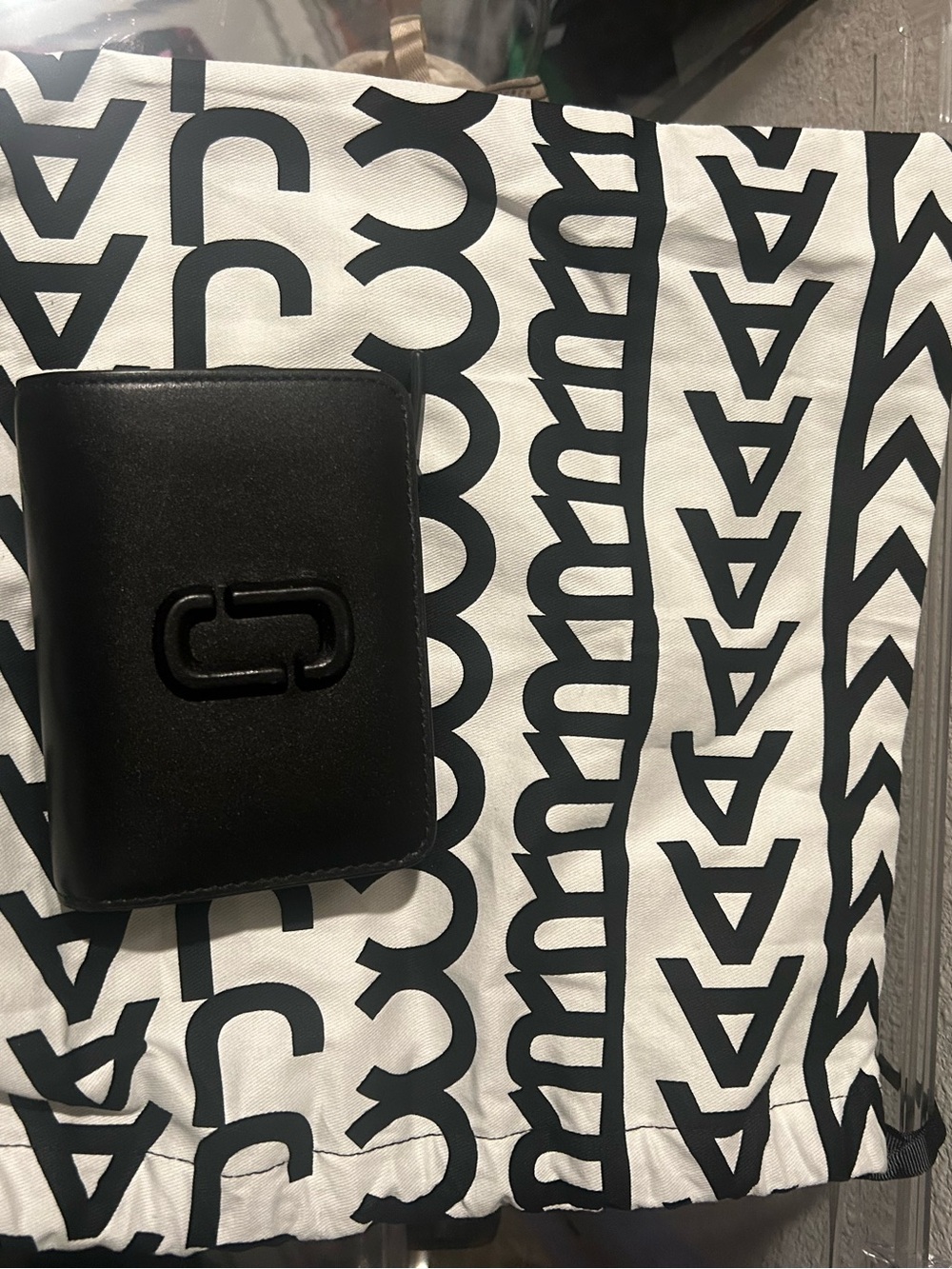 Marc Jacobs Black Leather Compact Bi-Fold Wallet with Logo Hardware